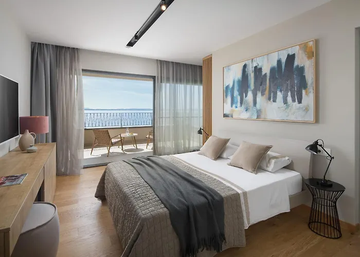 Pinea Zadarvillas فيلة بيتريتْشاني