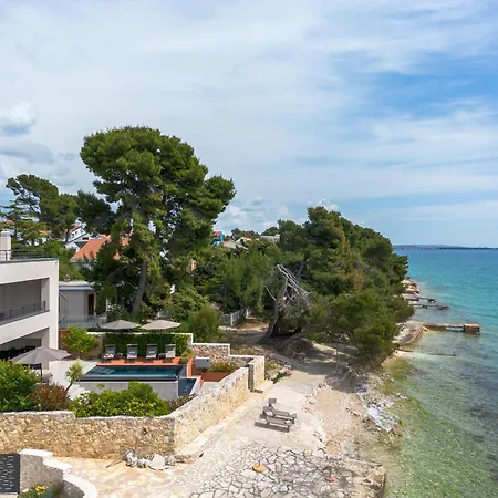 Villa Pinea Zadarvillas